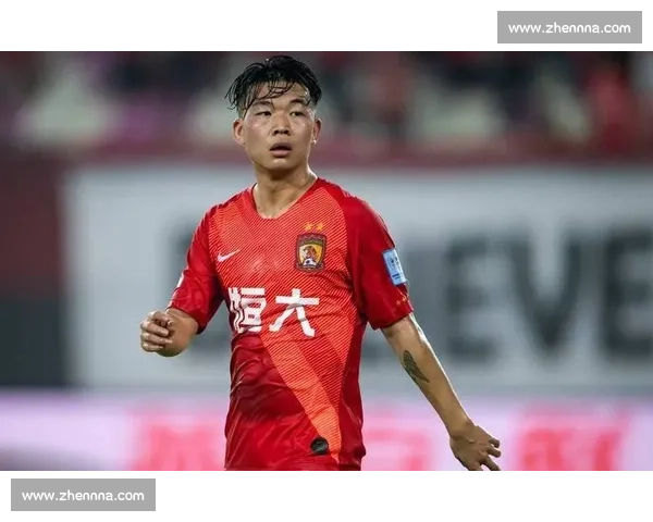 肖赧:东亚杯国足需以成绩为纲,新人培养应服务于战略目标 肖赧:东亚杯国足需以成绩为纲,新人培养应服务于战略目标